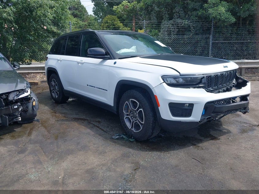 2022 Jeep Grand cherokee VIN 1C4RJYC63N8767112 IAAI salvage auction — FRONT END, Salvage (North Carolina), sold $9,400 on 2026-07-11 (photo 1)