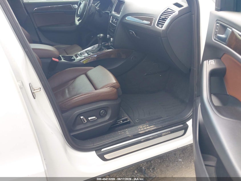 2013 Audi Q5 VIN WA1LFAFP0DA022077 IAAI salvage auction — FRONT END, Salvage (Massachusetts), sold $850 on 2026-07-24 (photo 5)