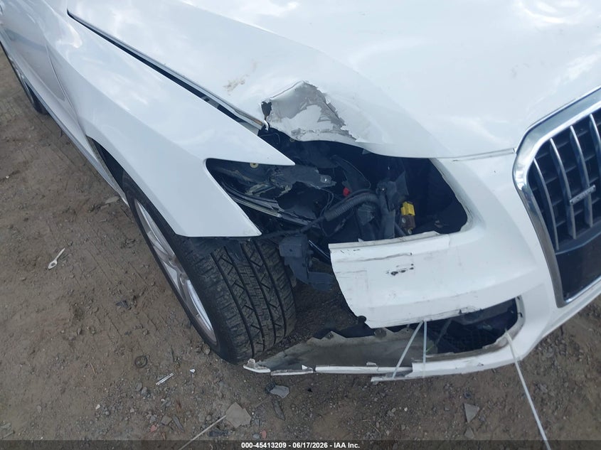 2013 Audi Q5 VIN WA1LFAFP0DA022077 IAAI salvage auction — FRONT END, Salvage (Massachusetts), sold $850 on 2026-07-24 (photo 6)