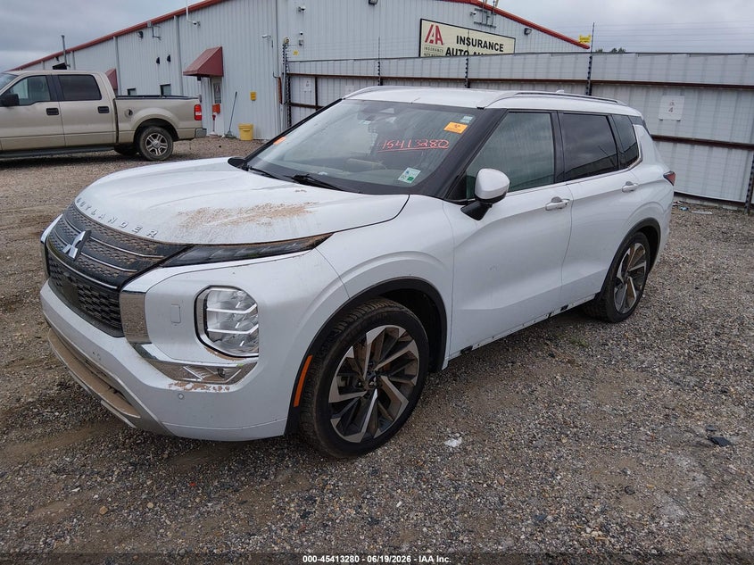 2022 Mitsubishi Outlander VIN JA4J4VA8XNZ036835 IAAI salvage auction — WATER/FLOOD, Salvage (Louisiana), sold $1,900 on 2026-07-29 (photo 2)