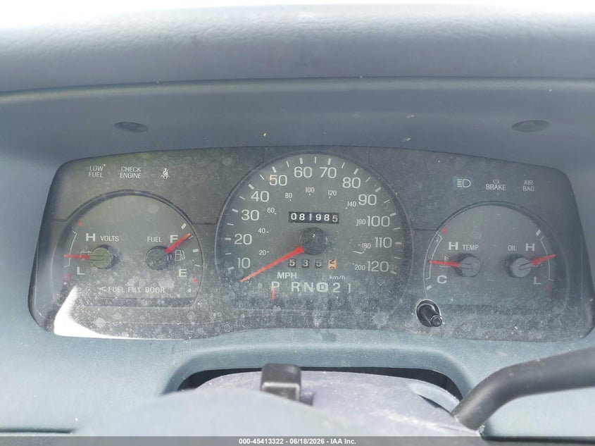 2000 Mercury Grand marquis VIN 2MEFM74W9YX712055 IAAI salvage auction — RIGHT SIDE, Salvage (Texas), sold $1,100 on 2026-07-09 (photo 7)