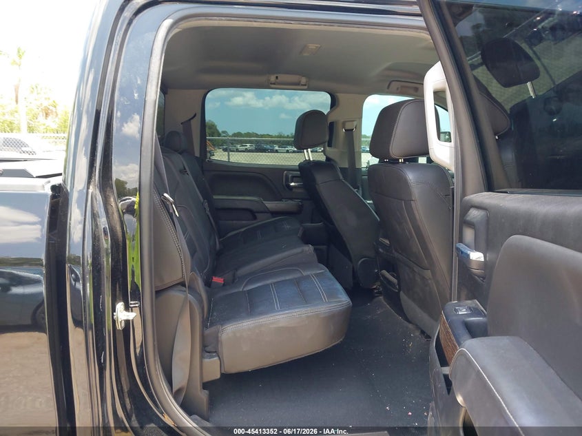 2019 Gmc VIN 1GT12SEY1KF272825 IAAI salvage auction — FRONT END, Rebuildable (Florida), sold $11,900 on 2026-07-27 (photo 8)