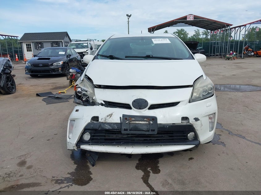 2014 Toyota Prius VIN JTDKN3DU5E1766297 IAAI salvage auction — FRONT END, Salvage Title, sold $1,950 on 2026-07-22 (photo 6)