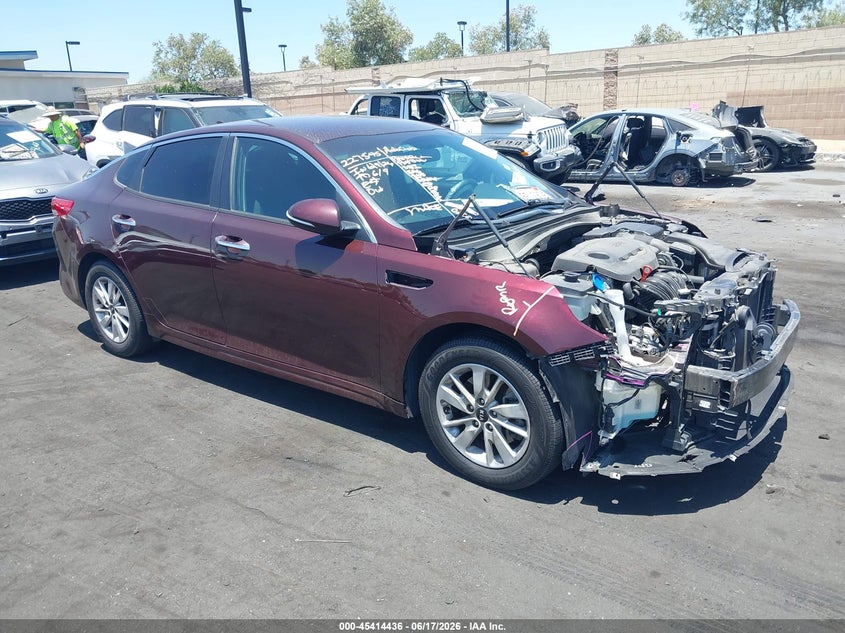 2016 Kia Optima VIN 5XXGT4L34GG109797 IAAI salvage auction — FRONT END, Salvage Title, sold $900 on 2026-07-26 (photo 1)