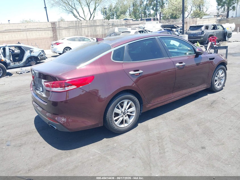 2016 Kia Optima VIN 5XXGT4L34GG109797 IAAI salvage auction — FRONT END, Salvage Title, sold $900 on 2026-07-26 (photo 4)