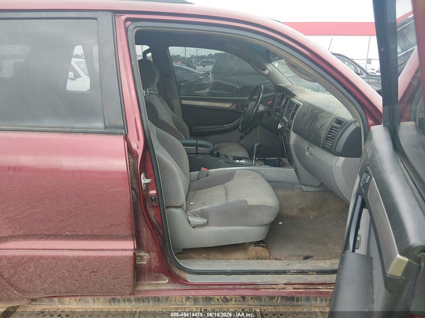 2005 Toyota 4runner VIN JTEBT14R758021284 IAAI salvage auction — SIDE, Clear (Arkansas), sold $2,250 on 2026-07-15 (photo 5)