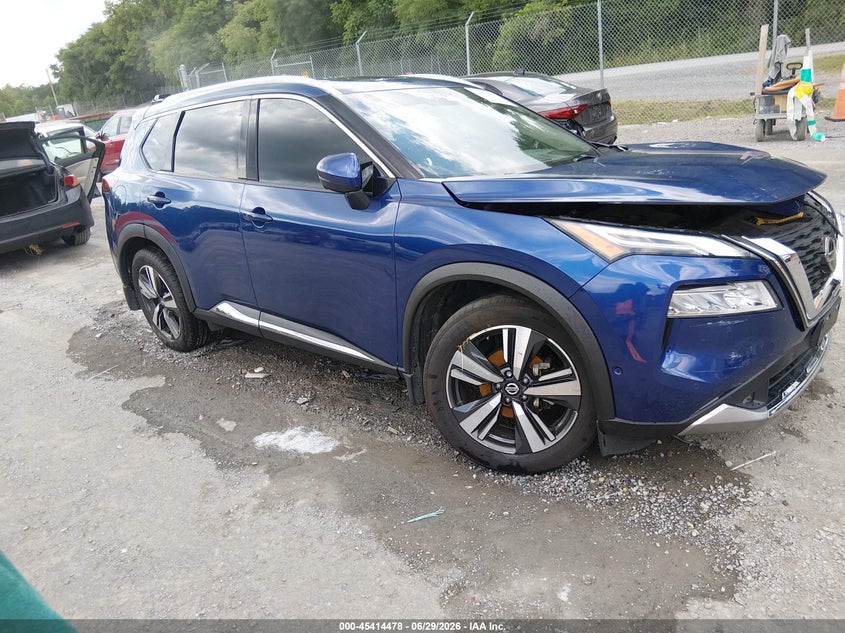 2021 Nissan Rogue VIN JN8AT3DD6MW300451 IAAI salvage auction — ROLLOVER, Salvage Title, sold $2,650 on 2026-07-28 (photo 1)