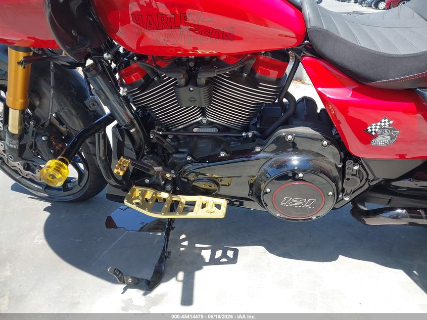 2025 Harley-davidson Road glide VIN 1HD1TL823SB950541 IAAI salvage auction — FRONT END, Salvage Title, sold $19,500 on 2026-07-31 (photo 9)