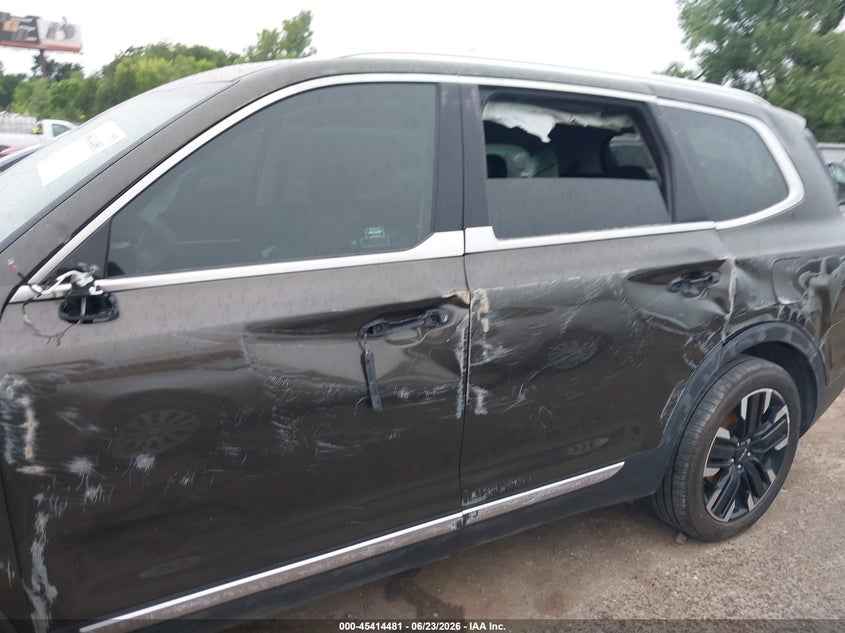 2024 Kia Telluride VIN 5XYP54GC6RG446152 IAAI salvage auction — ROLLOVER, Salvage Title, sold $7,625 on 2026-08-27 (photo 6)