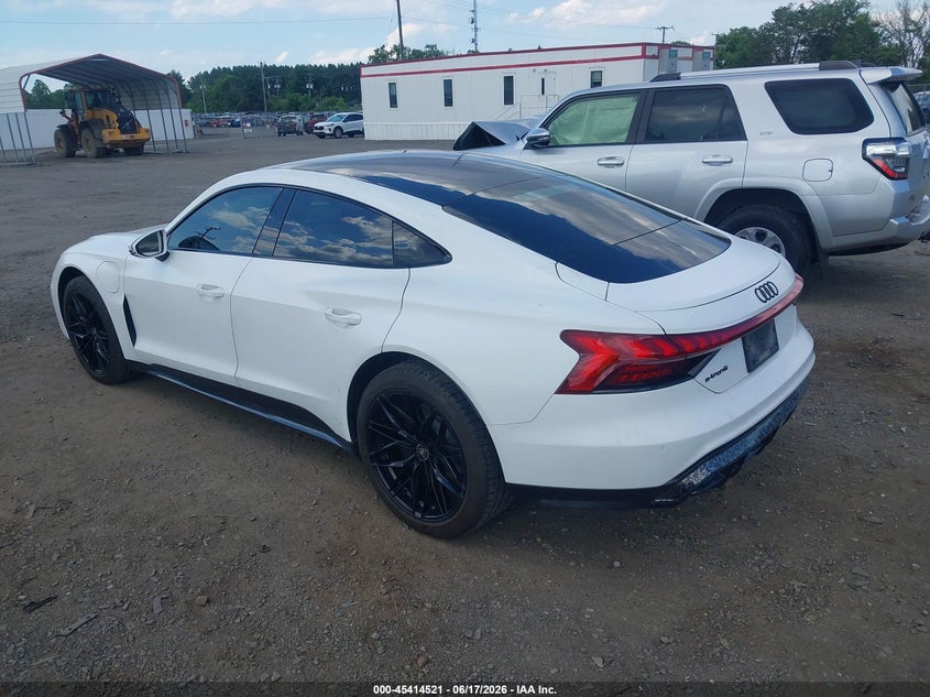 2024 Audi E-tron gt VIN WAUFJBFW5R7004741 IAAI salvage auction — UNDERCARRIAGE, Salvage Title, sold $31,600 on 2026-09-10 (photo 3)