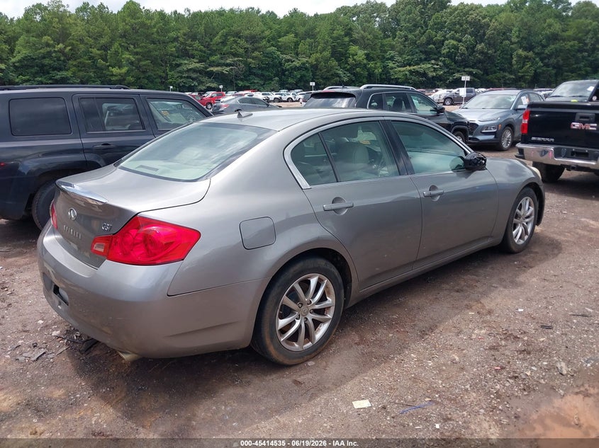 2009 Infiniti G VIN JNKCV61E19M015042 IAAI salvage auction — SIDE, Salvage (Alabama), sold $525 on 2026-07-26 (photo 4)