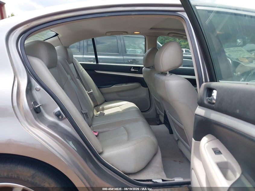 2009 Infiniti G VIN JNKCV61E19M015042 IAAI salvage auction — SIDE, Salvage (Alabama), sold $525 on 2026-07-26 (photo 8)