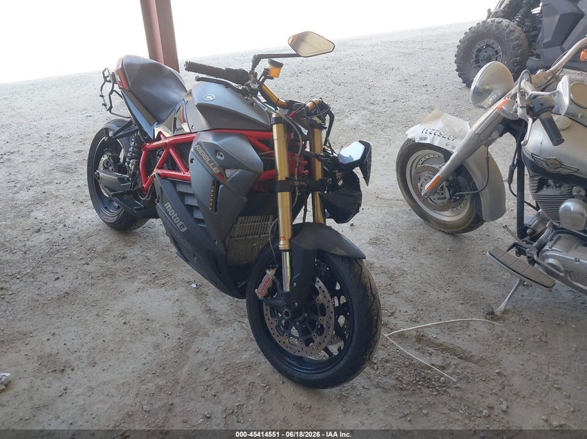 2021 Energica VIN ZNNR1A1B5MS000096 IAAI salvage auction — FRONT END, Salvage (California), sold $2,200 on 2026-07-14 (photo 1)