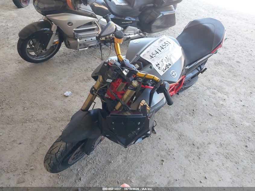 2021 Energica VIN ZNNR1A1B5MS000096 IAAI salvage auction — FRONT END, Salvage (California), sold $2,200 on 2026-07-14 (photo 2)