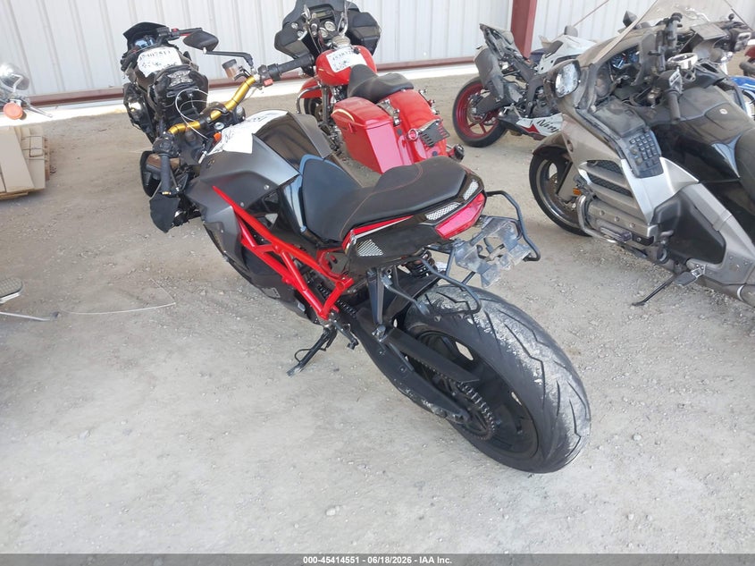 2021 Energica VIN ZNNR1A1B5MS000096 IAAI salvage auction — FRONT END, Salvage (California), sold $2,200 on 2026-07-14 (photo 3)