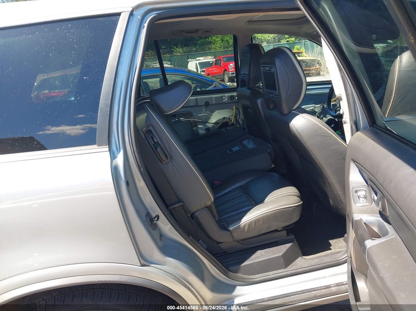 2013 Volvo Xc90 VIN YV4952CZ8D1667720 IAAI salvage auction — FRONT & REAR, Salvage - Greater Than 75% (Maryland), sold $450 on 2026-07-09 (photo 8)