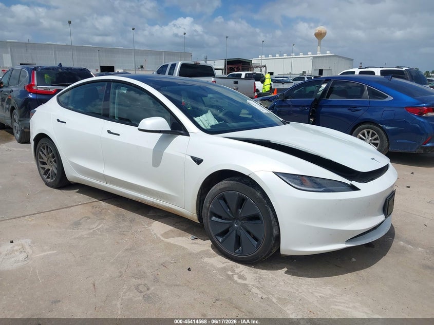2025 Tesla Model 3 VIN 5YJ3E1EA9SF005613 IAAI salvage auction — SIDE, Salvage Title, sold $12,500 on 2026-09-03 (photo 1)
