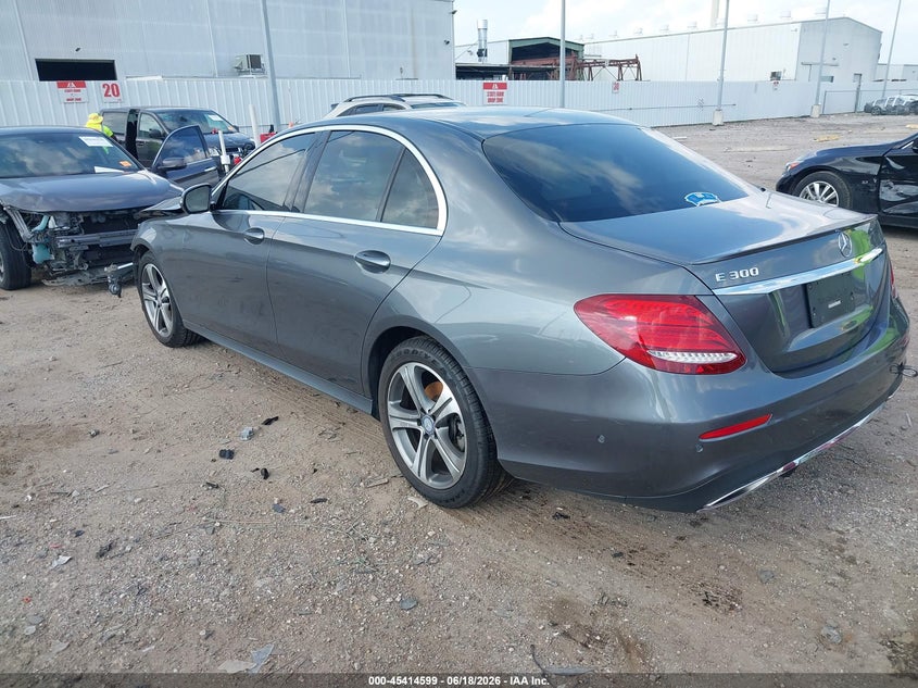 2017 Mercedes-benz E-klasse VIN WDDZF4JB7HA114828 IAAI salvage auction — FRONT END, Salvage (Texas), sold $5,325 on 2026-08-13 (photo 3)