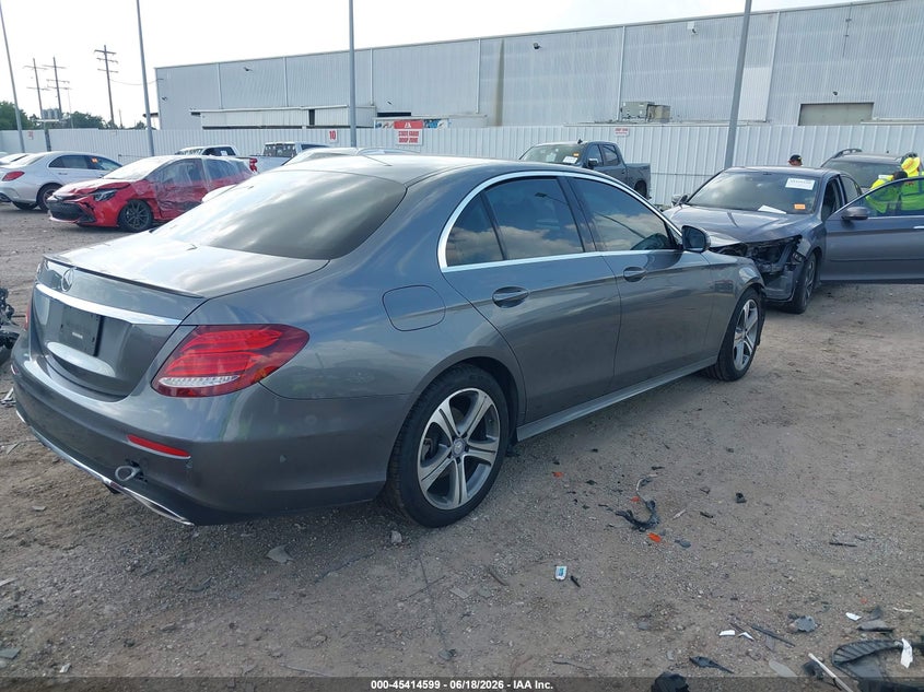 2017 Mercedes-benz E-klasse VIN WDDZF4JB7HA114828 IAAI salvage auction — FRONT END, Salvage (Texas), sold $5,325 on 2026-08-13 (photo 4)
