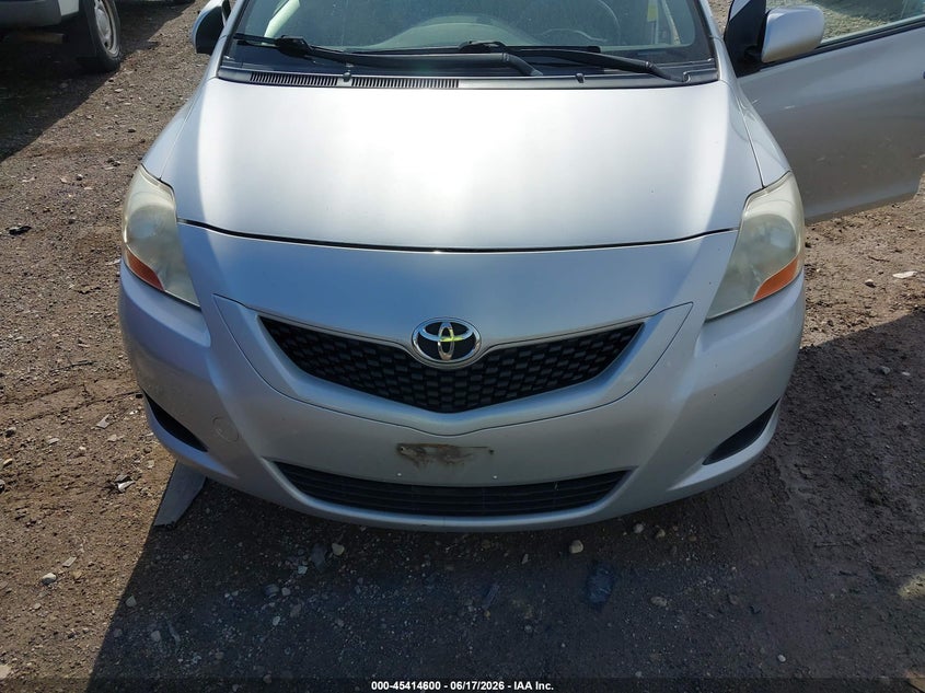 2010 Toyota Yaris VIN JTDBT4K32A1378072 IAAI salvage auction — NORMAL WEAR, Original (Ohio), sold $1,425 on 2026-07-16 (photo 6)