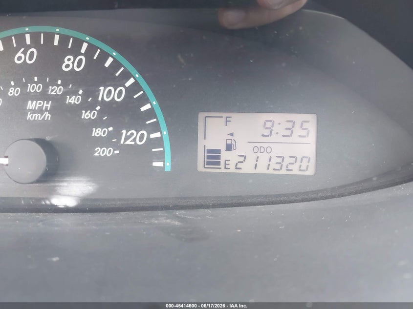 2010 Toyota Yaris VIN JTDBT4K32A1378072 IAAI salvage auction — NORMAL WEAR, Original (Ohio), sold $1,425 on 2026-07-16 (photo 7)