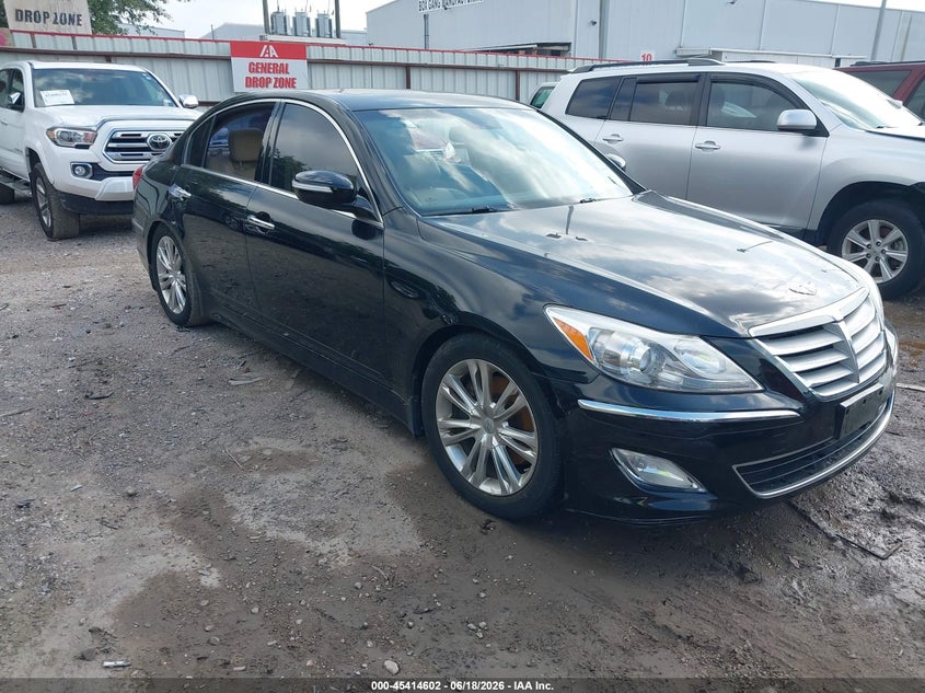2013 Hyundai Genesis VIN KMHGC4DD0DU223210 IAAI salvage auction — WATER/FLOOD, Salvage (Texas), sold $875 on 2026-07-08 (photo 1)
