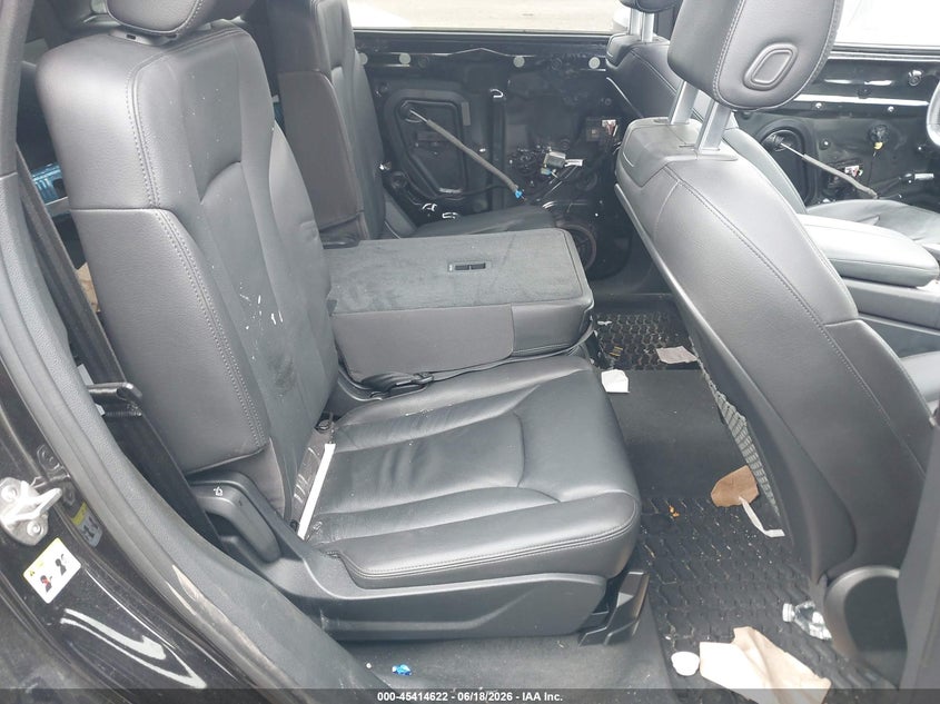 2019 Audi Q7 VIN WA1LHAF74KD037638 IAAI salvage auction — SIDE, Salvage Title, sold $8,050 on 2026-08-25 (photo 8)