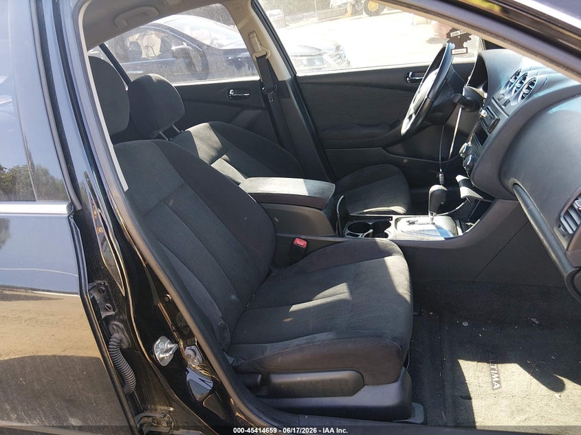 2012 Nissan Altima VIN 1N4AL2AP8CN479736 IAAI salvage auction — NORMAL WEAR, Clear (Virginia), sold $400 on 2026-07-23 (photo 5)