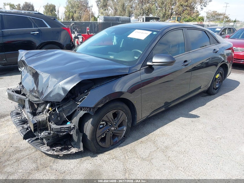 2023 Hyundai Elantra VIN 5NPLM4AG4PH090805 IAAI salvage auction — FRONT END, Salvage Title, sold $2,200 on 2026-08-01 (photo 2)