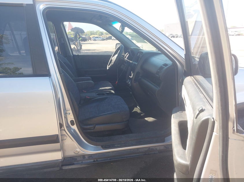 2002 Honda Cr-v VIN JHLRD784X2C088085 IAAI salvage auction — FRONT END, Salvage (Utah), sold $675 on 2026-07-23 (photo 5)