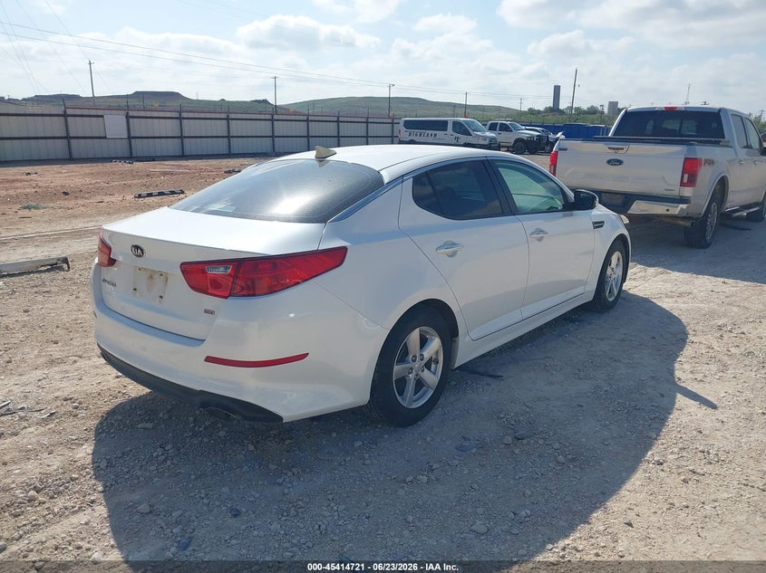 2015 Kia Optima VIN KNAGM4A72F5545406 IAAI salvage auction — SIDE, Salvage (Texas), sold $650 on 2026-07-09 (photo 4)