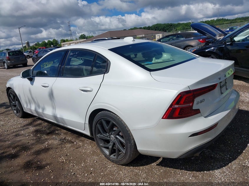 2020 Volvo S60 VIN 7JR102FK1LG041484 IAAI salvage auction — FRONT END, Salvage Title, sold $5,125 on 2026-08-11 (photo 3)