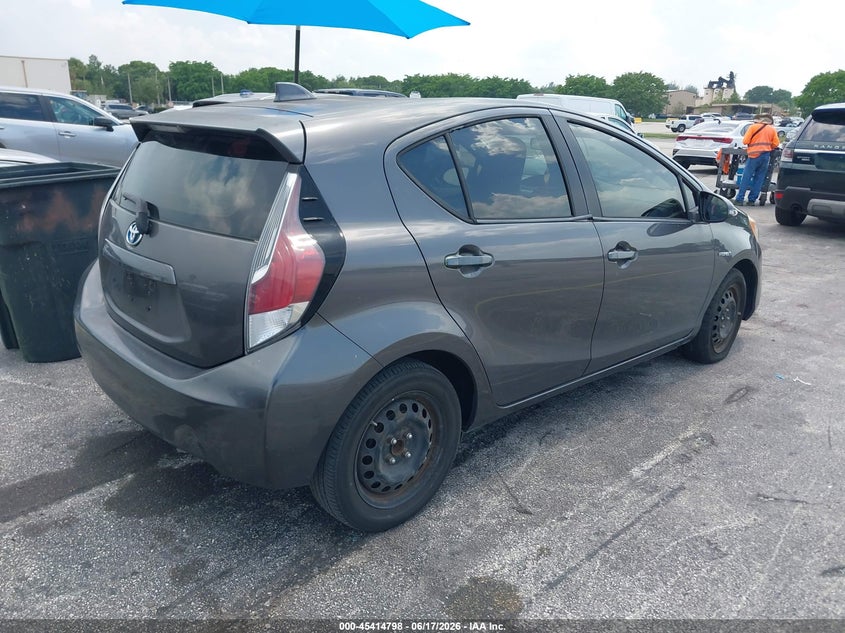 2016 Toyota Prius c VIN JTDKDTB31G1115491 IAAI salvage auction — NORMAL WEAR, Clear (Florida), sold $825 on 2026-07-23 (photo 4)