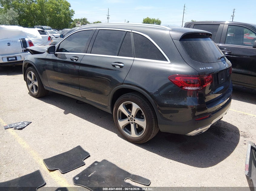 2021 Mercedes-benz Glc VIN W1N0G8EBXMV272951 IAAI salvage auction — FRONT END, Salvage Title, sold $9,100 on 2026-08-27 (photo 3)