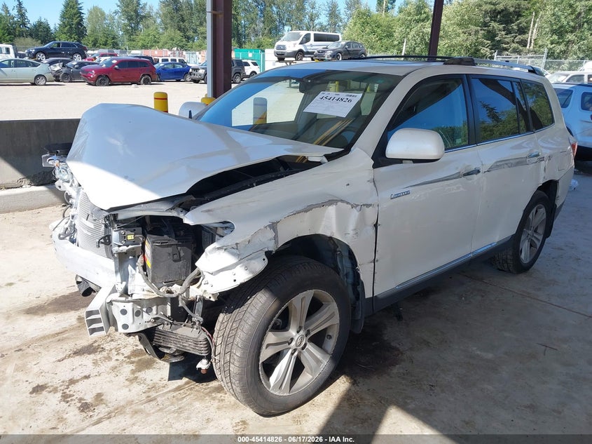2012 Toyota Highlander VIN 5TDDK3EH4CS163327 IAAI salvage auction — FRONT END, Salvage Title, sold $2,750 on 2026-08-01 (photo 2)