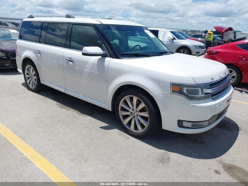 2014 Ford Flex VIN 2FMGK5D88EBD09688 IAAI salvage auction — NORMAL WEAR, Clear (Texas), sold $750 on 2026-07-09 (photo 1)