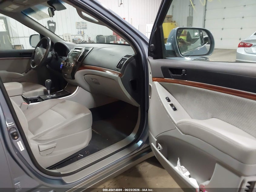 2011 Hyundai Veracruz VIN KM8NU4CC6BU150225 IAAI salvage auction — RIGHT FRONT, Prior Salvage (Minnesota), sold $1,150 on 2026-08-02 (photo 5)