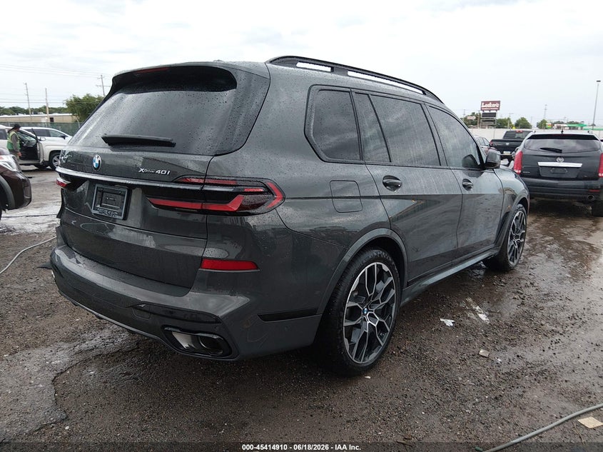 2026 BMW X7 VIN 5UX23EM08T9030174 IAAI salvage auction — LEFT FRONT, Salvage Title, sold $19,900 on 2026-07-24 (photo 4)