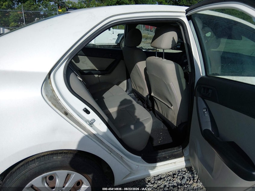 2012 Kia Forte VIN KNAFU4A2XC5478100 IAAI salvage auction — NORMAL WEAR, Original (West Virginia), sold $575 on 2026-07-08 (photo 8)