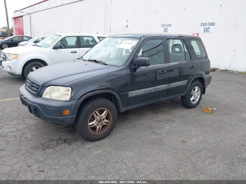 2001 Honda Cr-v VIN JHLRD18401C015478 IAAI salvage auction — NORMAL WEAR, Clear-Dealer Only (Washington), sold $275 on 2026-07-09 (photo 2)