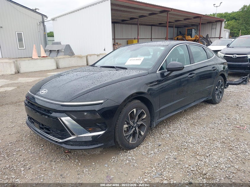 2025 Hyundai Sonata VIN KMHL64JA8SA505576 IAAI salvage auction — RIGHT REAR, Salvage Title, sold $7,100 on 2026-07-29 (photo 2)