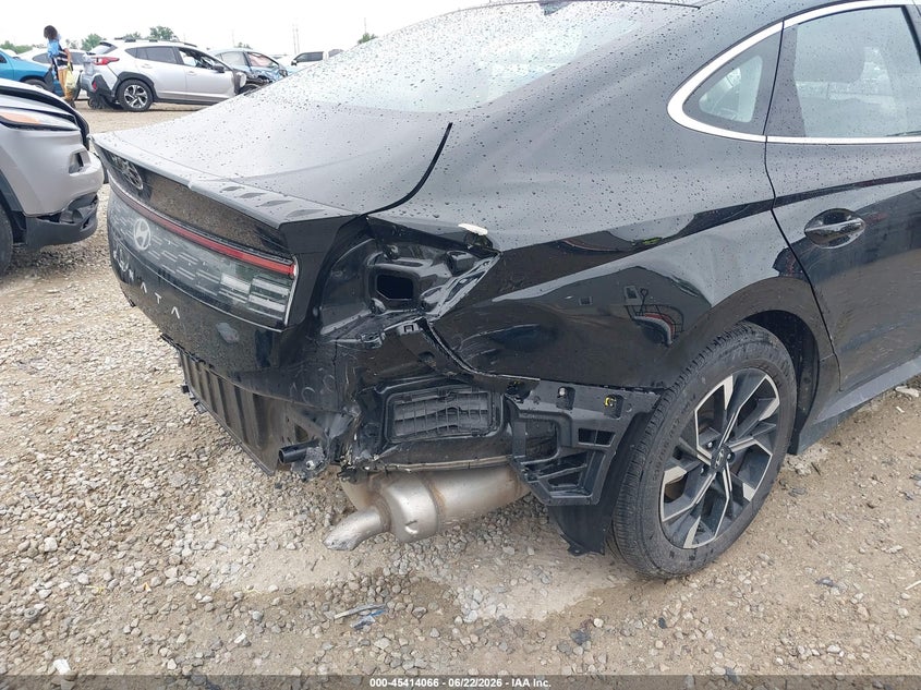 2025 Hyundai Sonata VIN KMHL64JA8SA505576 IAAI salvage auction — RIGHT REAR, Salvage Title, sold $7,100 on 2026-07-29 (photo 6)