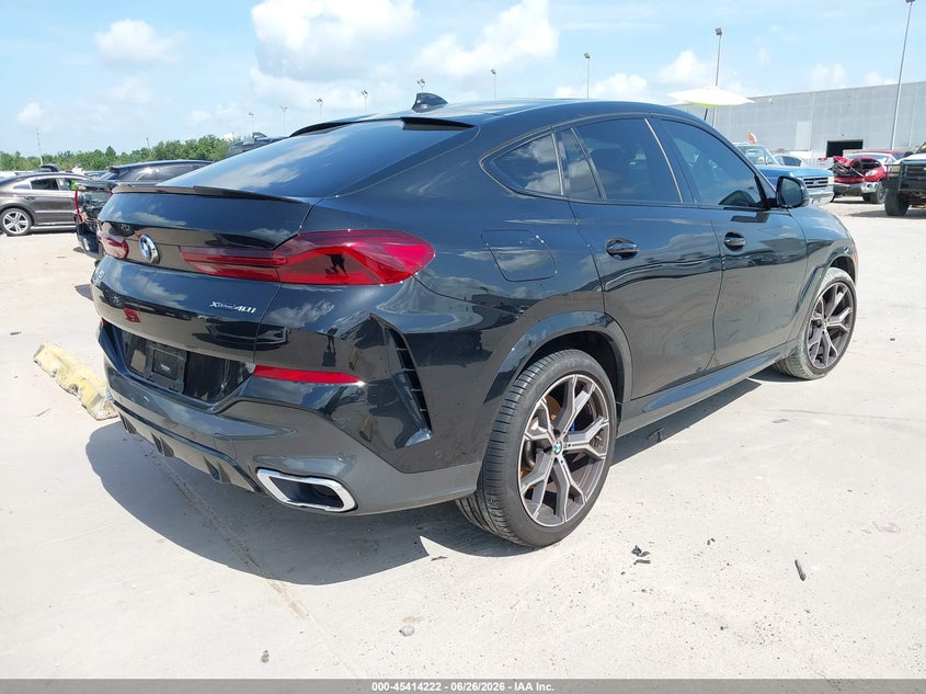 2021 BMW X6 VIN 5UXCY6C03M9G36144 IAAI salvage auction — WATER/FLOOD, Salvage Title, sold $18,600 on 2026-07-30 (photo 4)