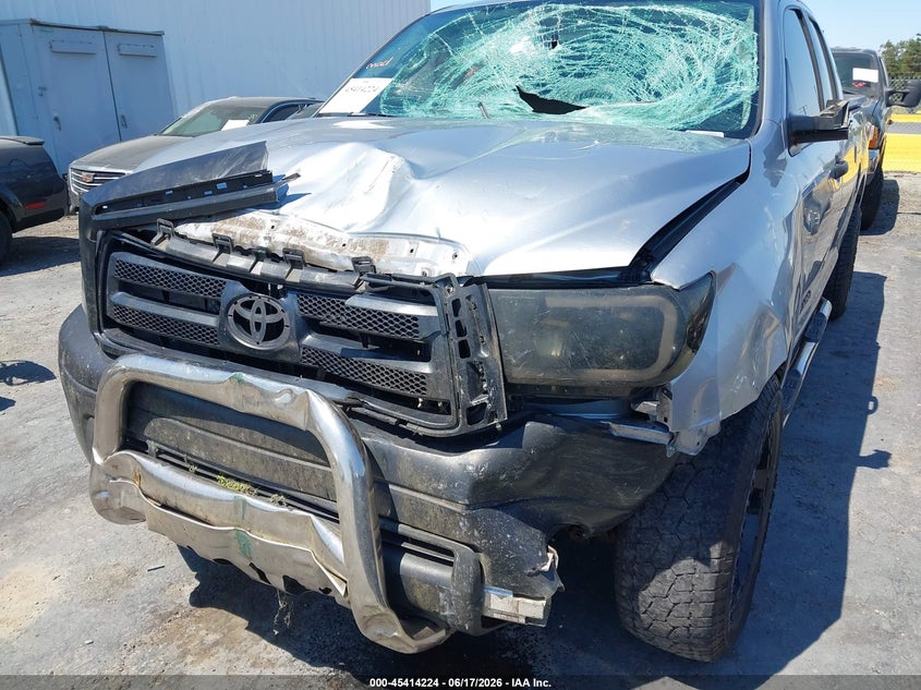 2010 Toyota Tundra VIN 5TFRU5F19AX020801 IAAI salvage auction — THEFT, Salvage (California), sold $4,900 on 2026-07-30 (photo 6)