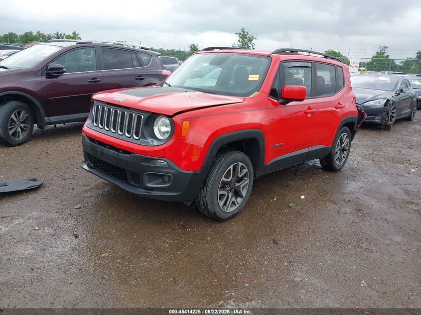 2017 Jeep Renegade VIN ZACCJBBB5HPF33004 IAAI salvage auction — REAR END, Salvage (Ohio), sold $1,150 on 2026-07-08 (photo 2)