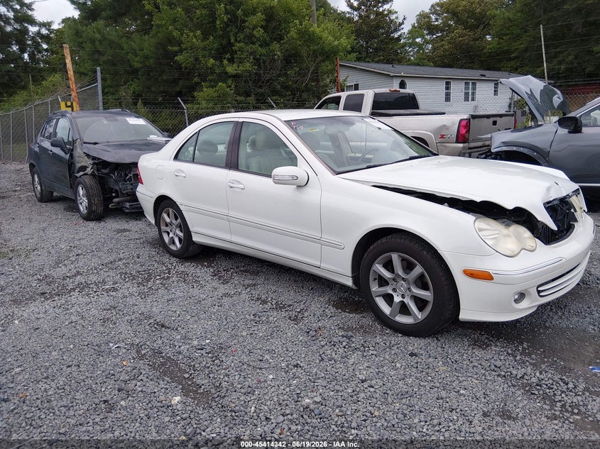 2007 Mercedes-benz C-klasse VIN WDBRF54H07A921687 IAAI salvage auction — FRONT END, Salvage (South Carolina), sold $75 on 2026-07-28 (photo 1)