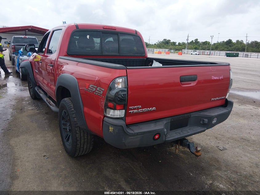 2015 Toyota Tacoma VIN 5TFJX4GN5FX040079 IAAI salvage auction — FRONT END, Salvage Title, sold $6,300 on 2026-07-13 (photo 3)