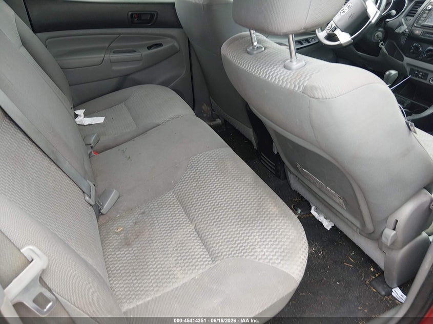 2015 Toyota Tacoma VIN 5TFJX4GN5FX040079 IAAI salvage auction — FRONT END, Salvage Title, sold $6,300 on 2026-07-13 (photo 8)