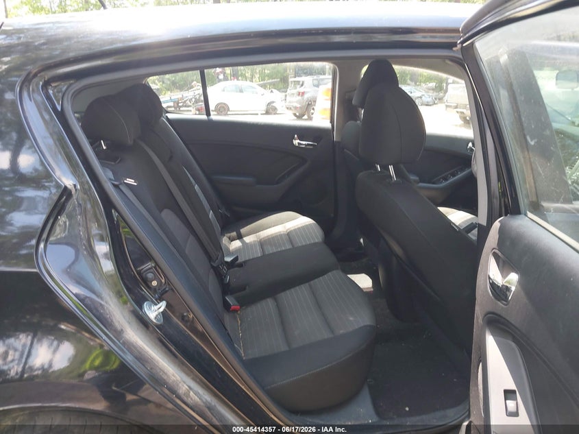 2016 Kia Forte VIN KNAFK5A88G5603956 IAAI salvage auction — NORMAL WEAR, Clear (Virginia), sold $750 on 2026-07-14 (photo 8)