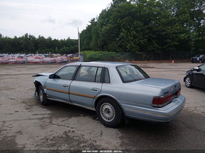 1990 Lincoln Continental VIN 1LNLM9848LY704039 IAAI salvage auction — FRONT END, Bill Of Sale (Maine), sold $200 on 2026-09-06 (photo 3)
